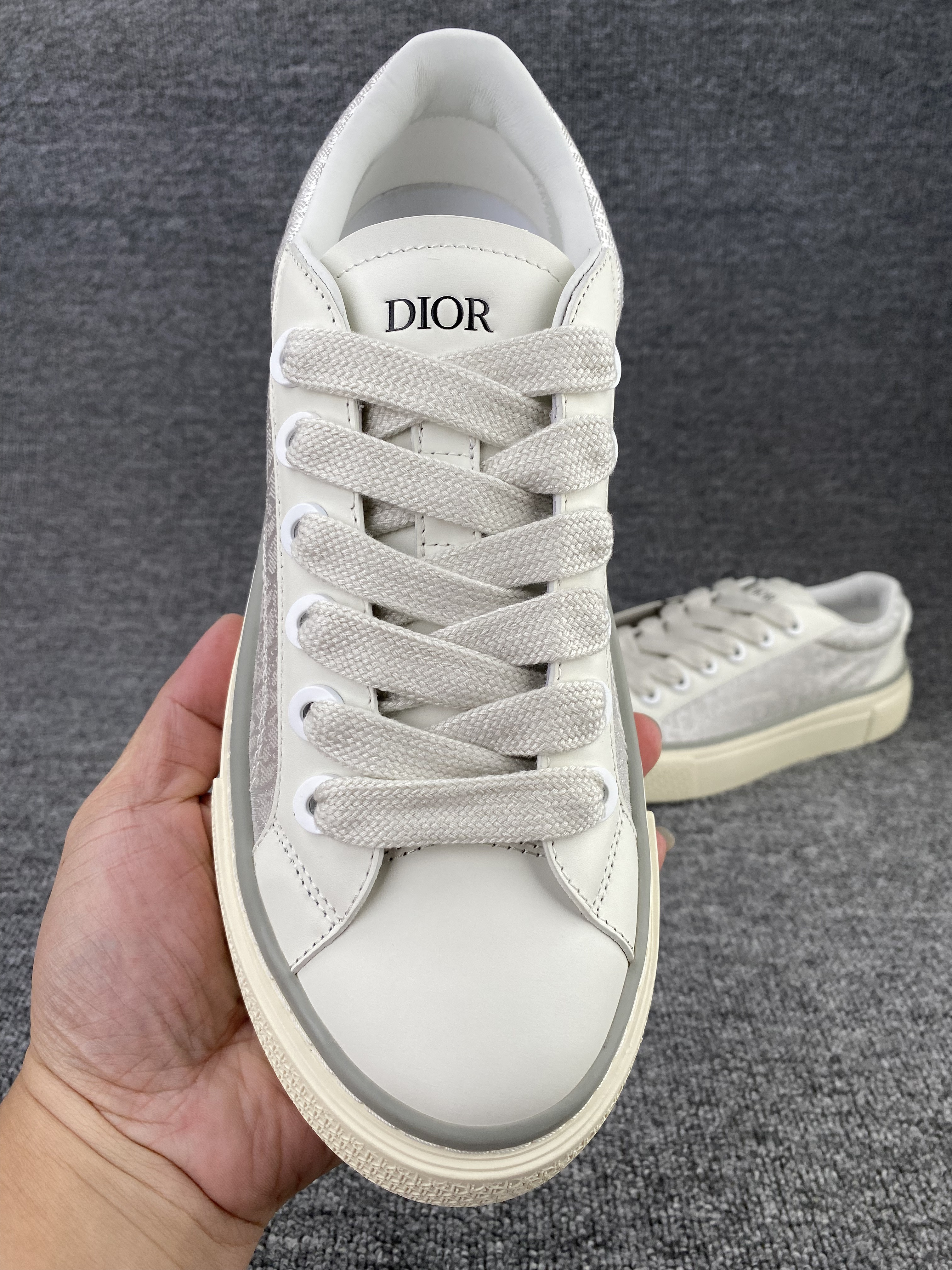 ua D*or b33 sneaker
