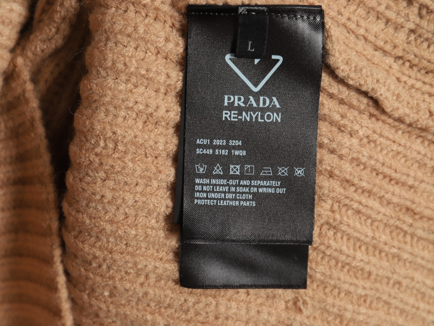 Pra*a cardigan sweaters
