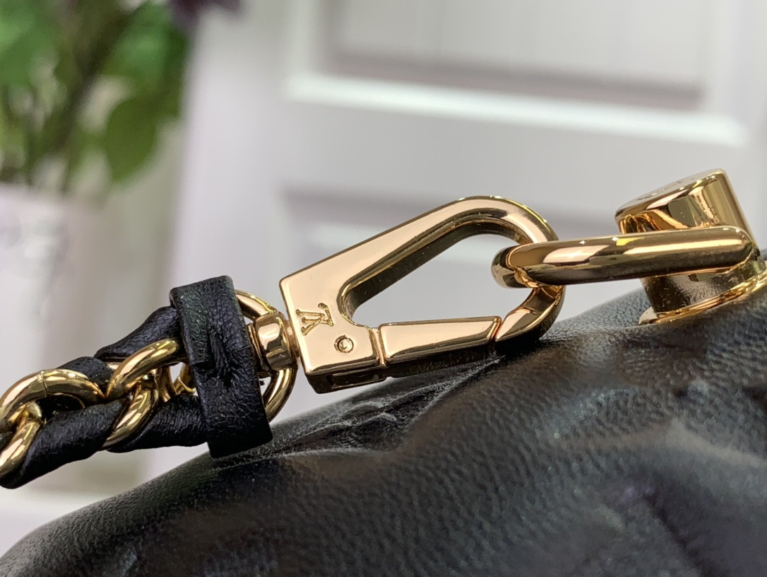 LV Vanity PM M25123 19x13x11cm