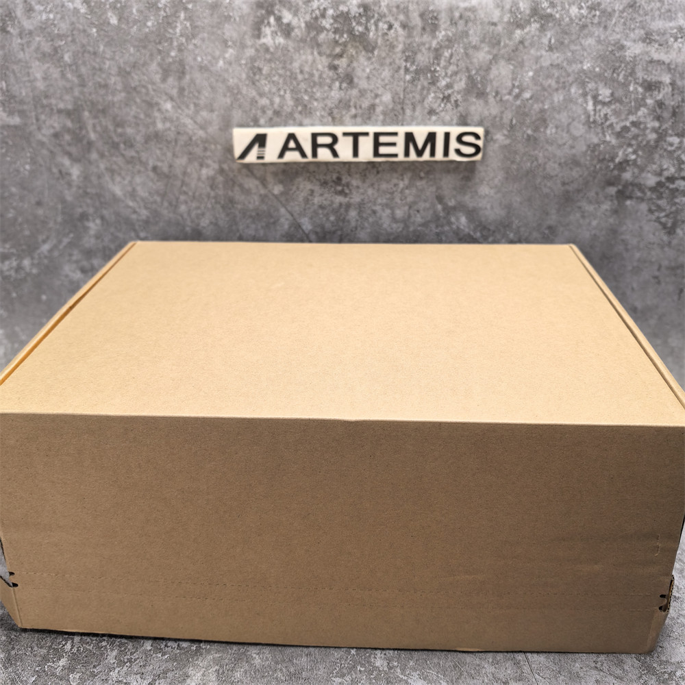 UA LV Trainer Sneaker