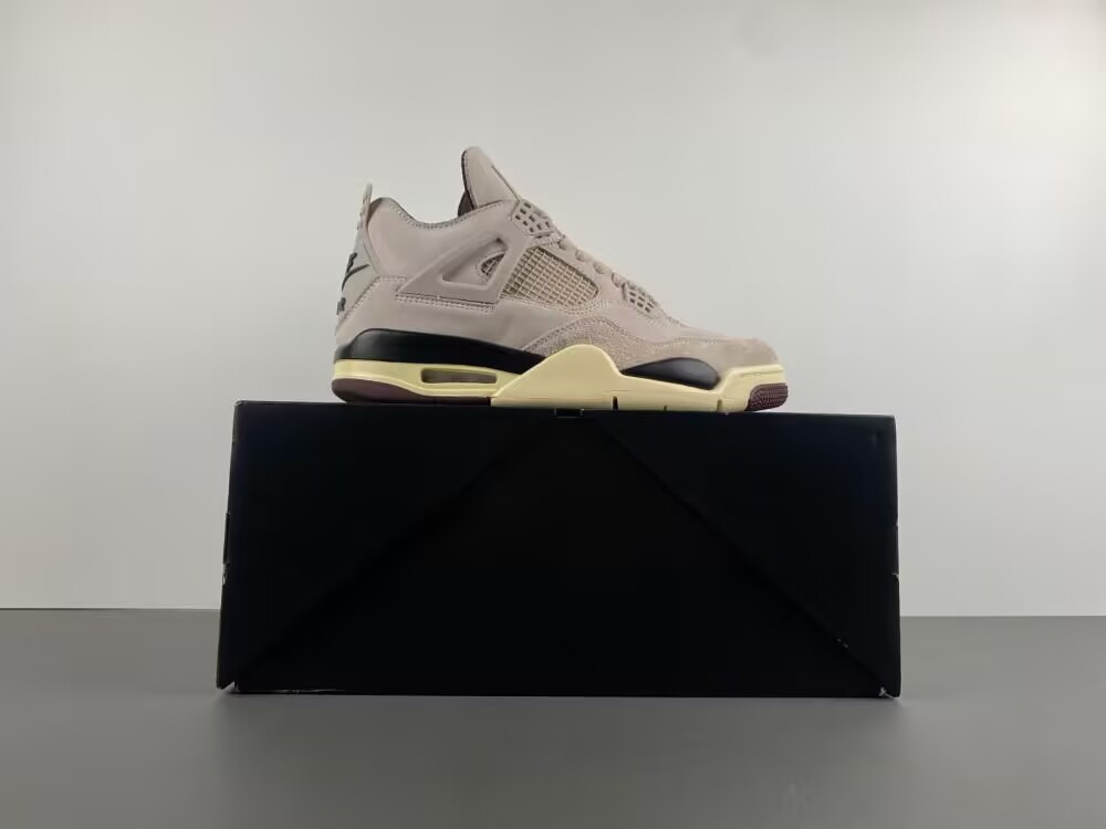 UA Jordan 4 Retro OG SP A Ma Maniére While You Were Sleeping