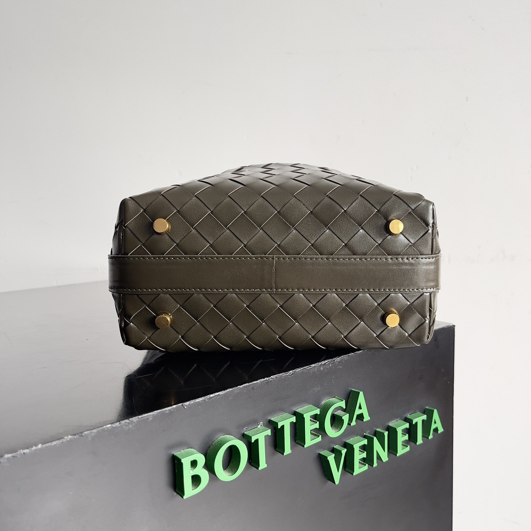 bo*te*ga Ve*ne*ta mini wallace 22x13x9cm