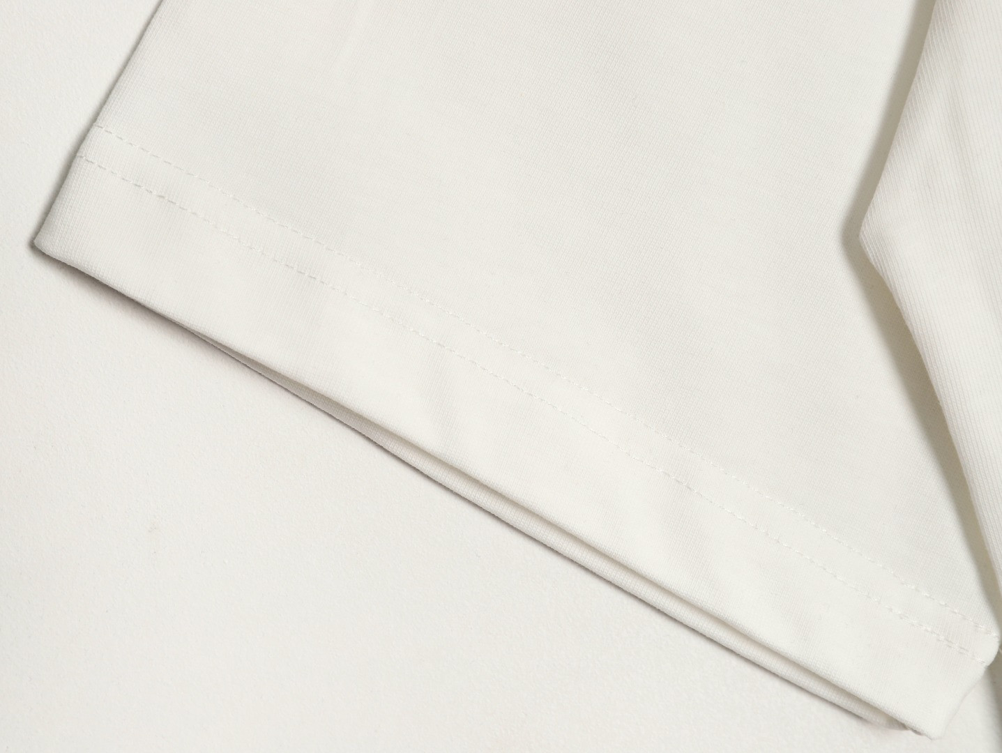 bo*te*ga Ve*ne*ta bv 25ss short-sleeved t-shirt