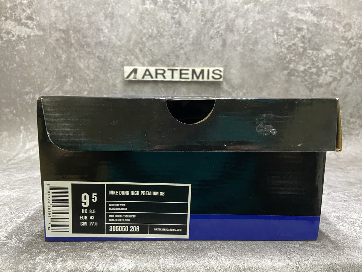 Dunk High Pro SB Birch Hyper Red