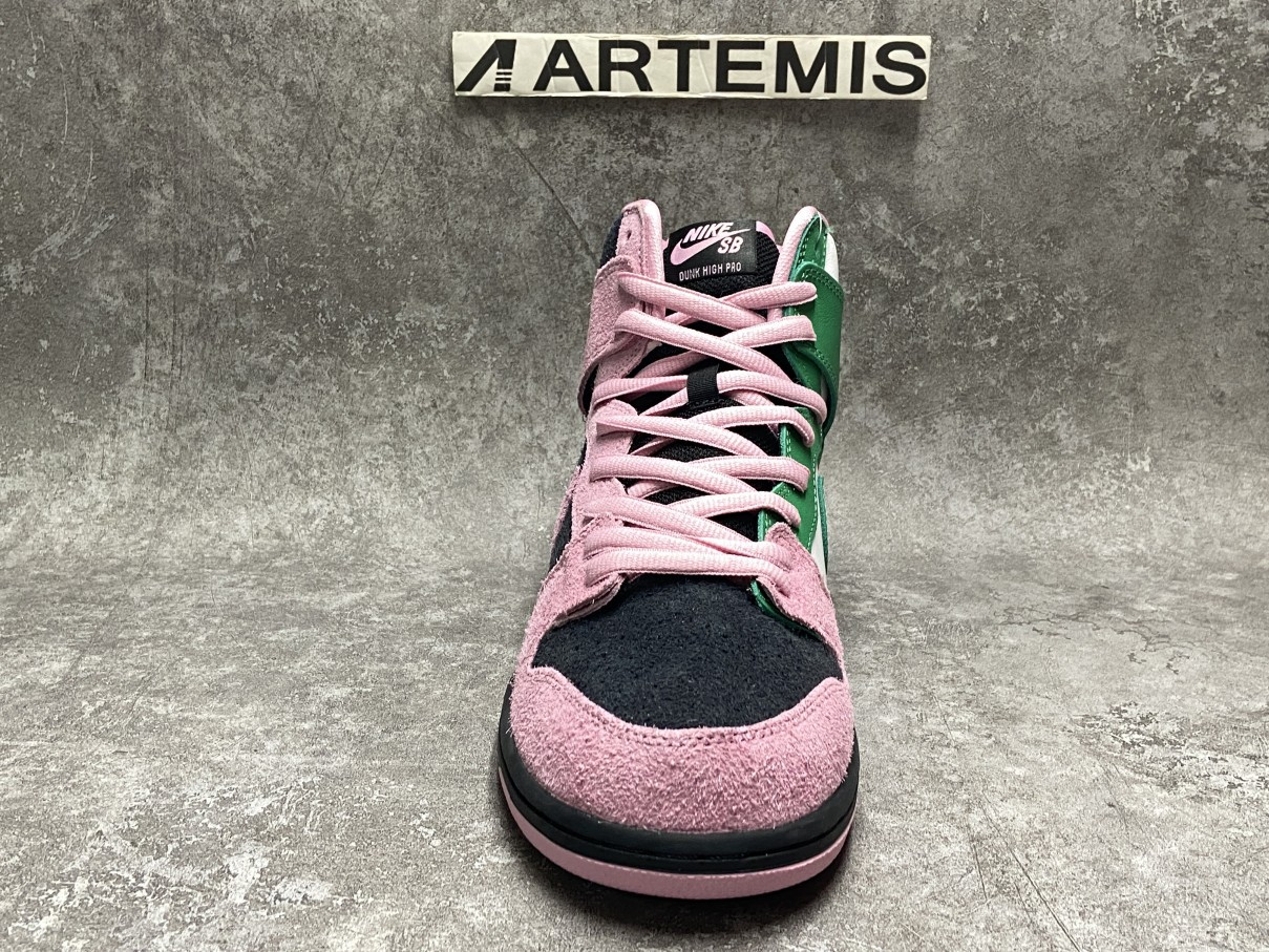 Nike SB Dunk High Invert Celtics