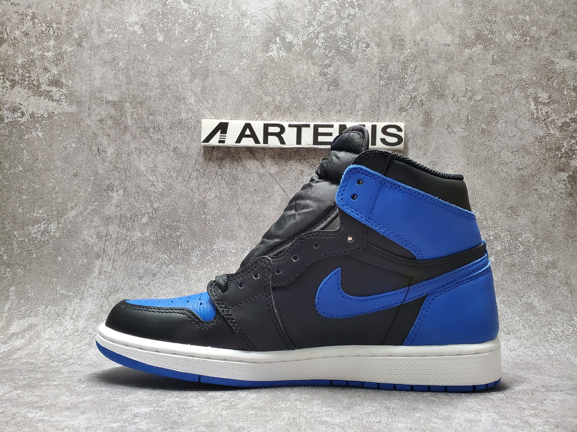 Air Jordan 1 Retro High OG