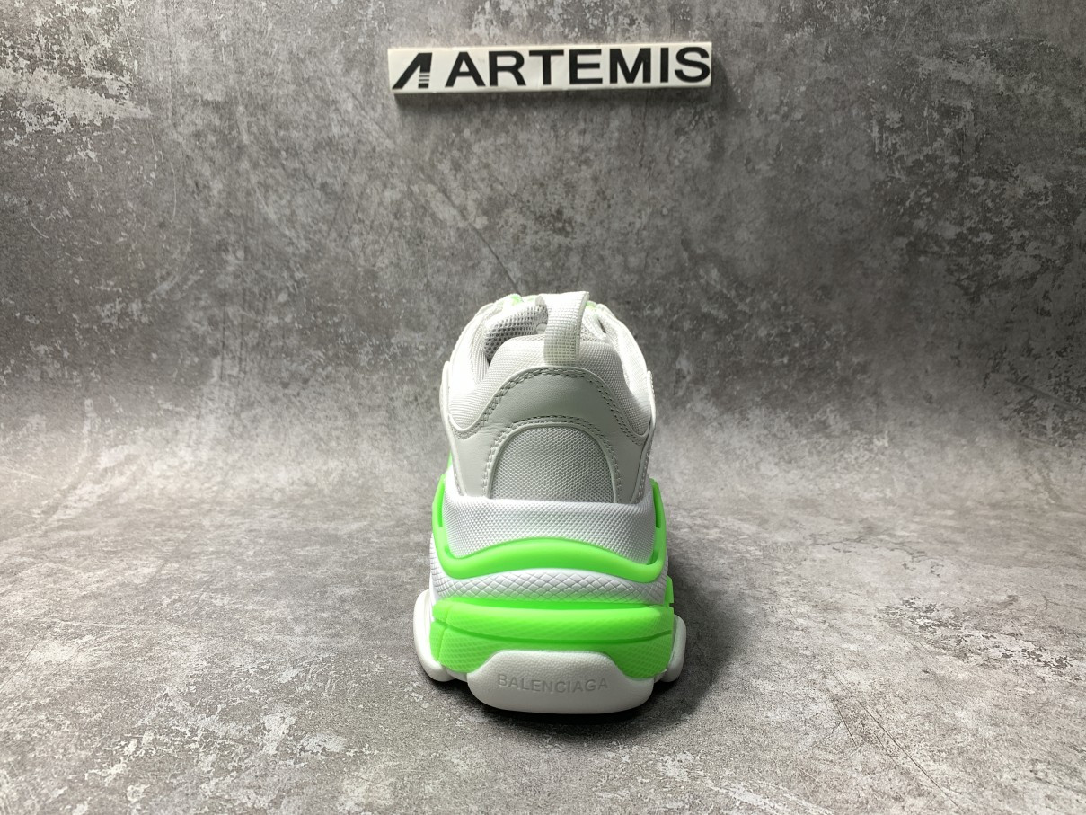 Balenciga Wmns Triple S Sneaker Fluo Green