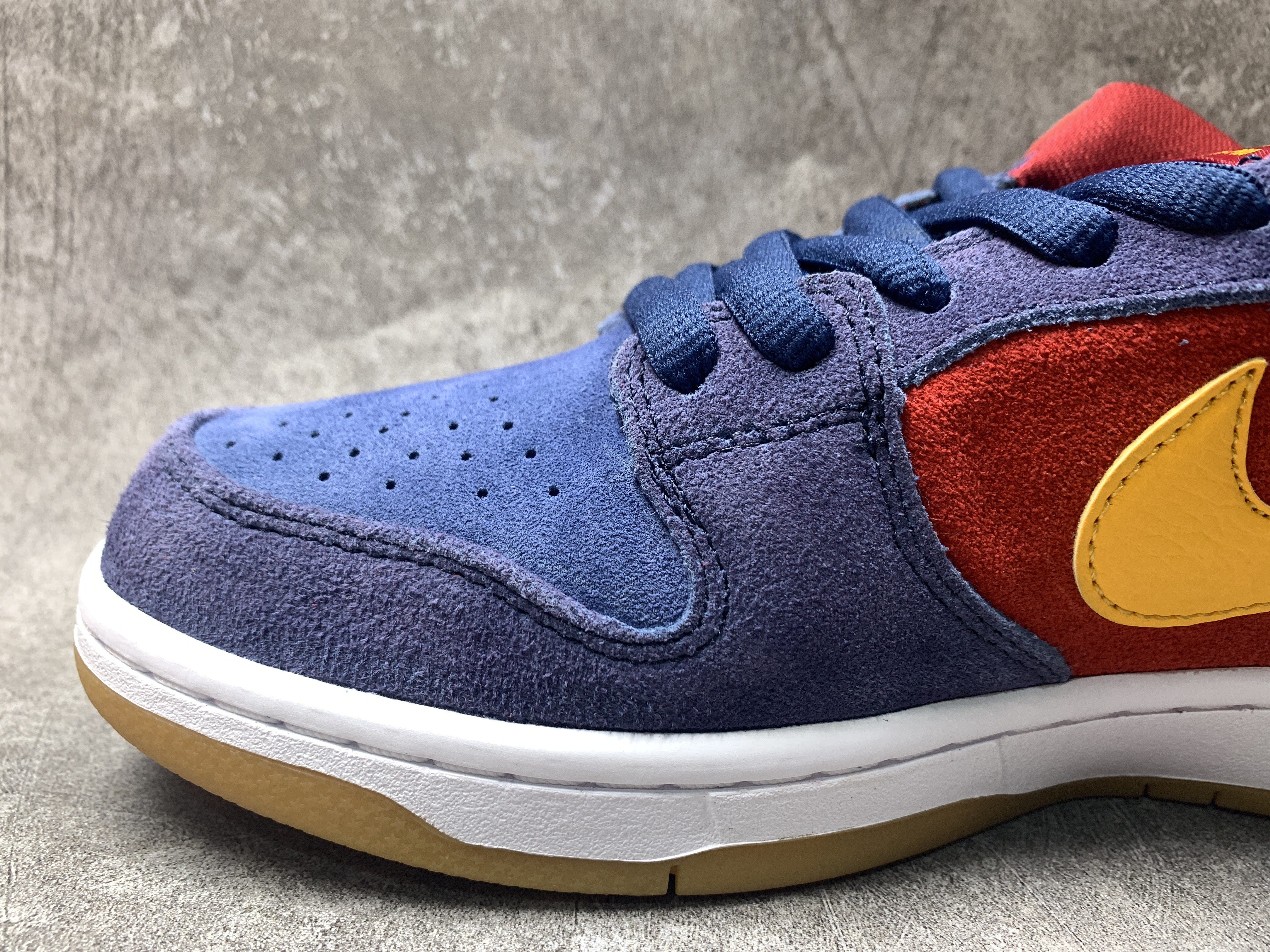 Nike SB Dunk Low Barcelona