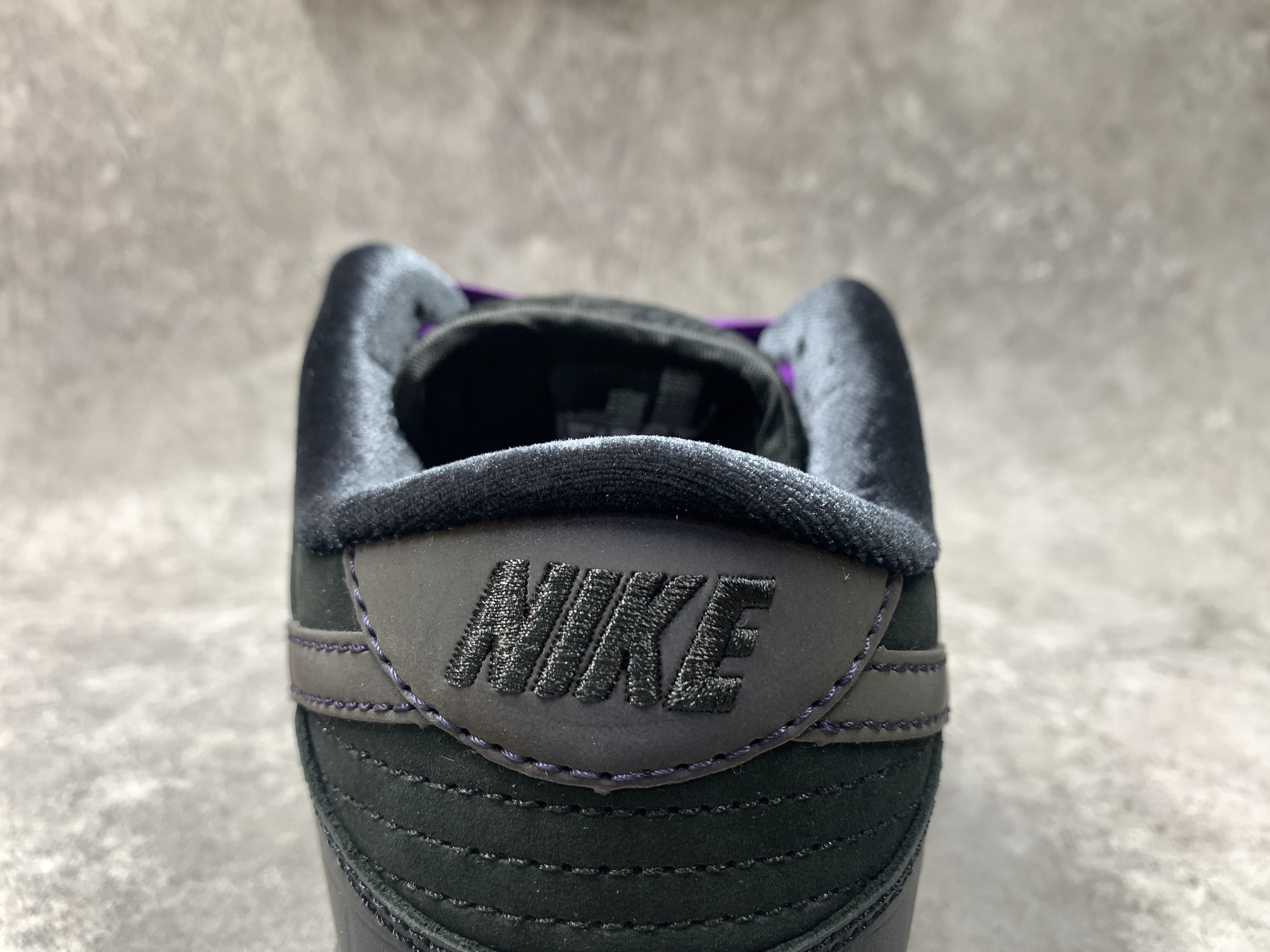 Familia x Nike SB Dunk Low First Avenue