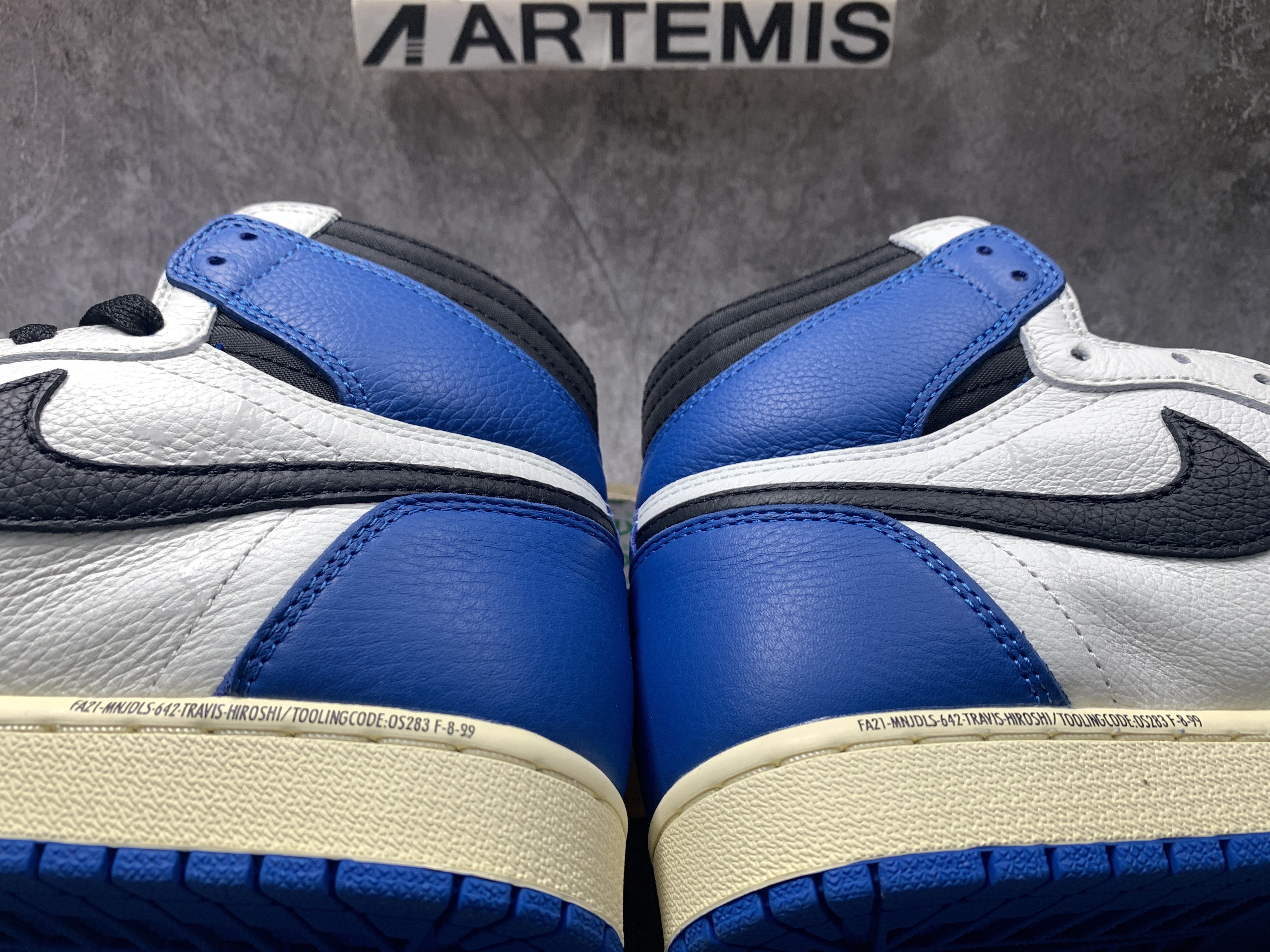 Air Jordan 1 Retro High x Travis Scott x Fragment