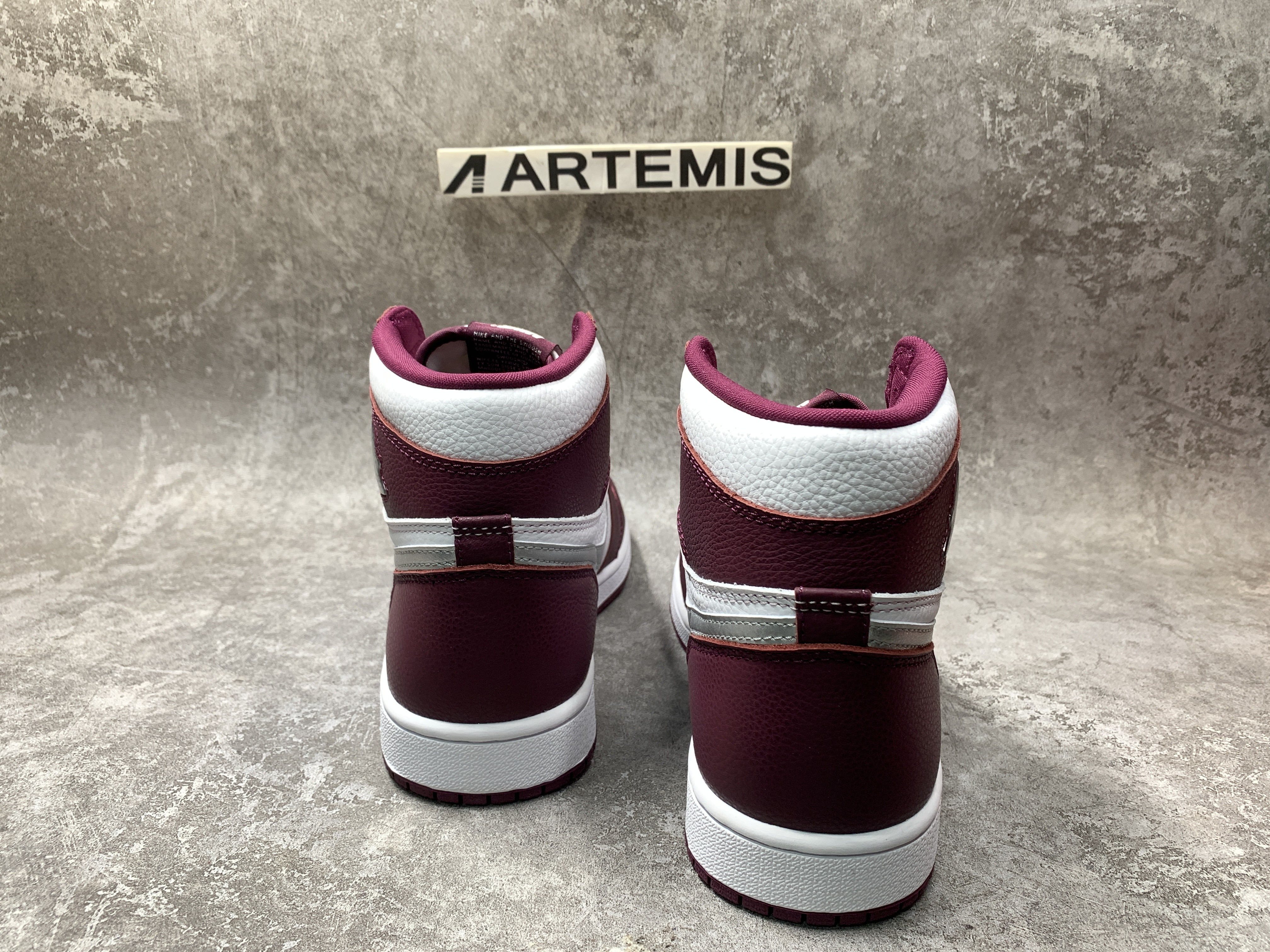 Air Jordan 1 Retro High OG