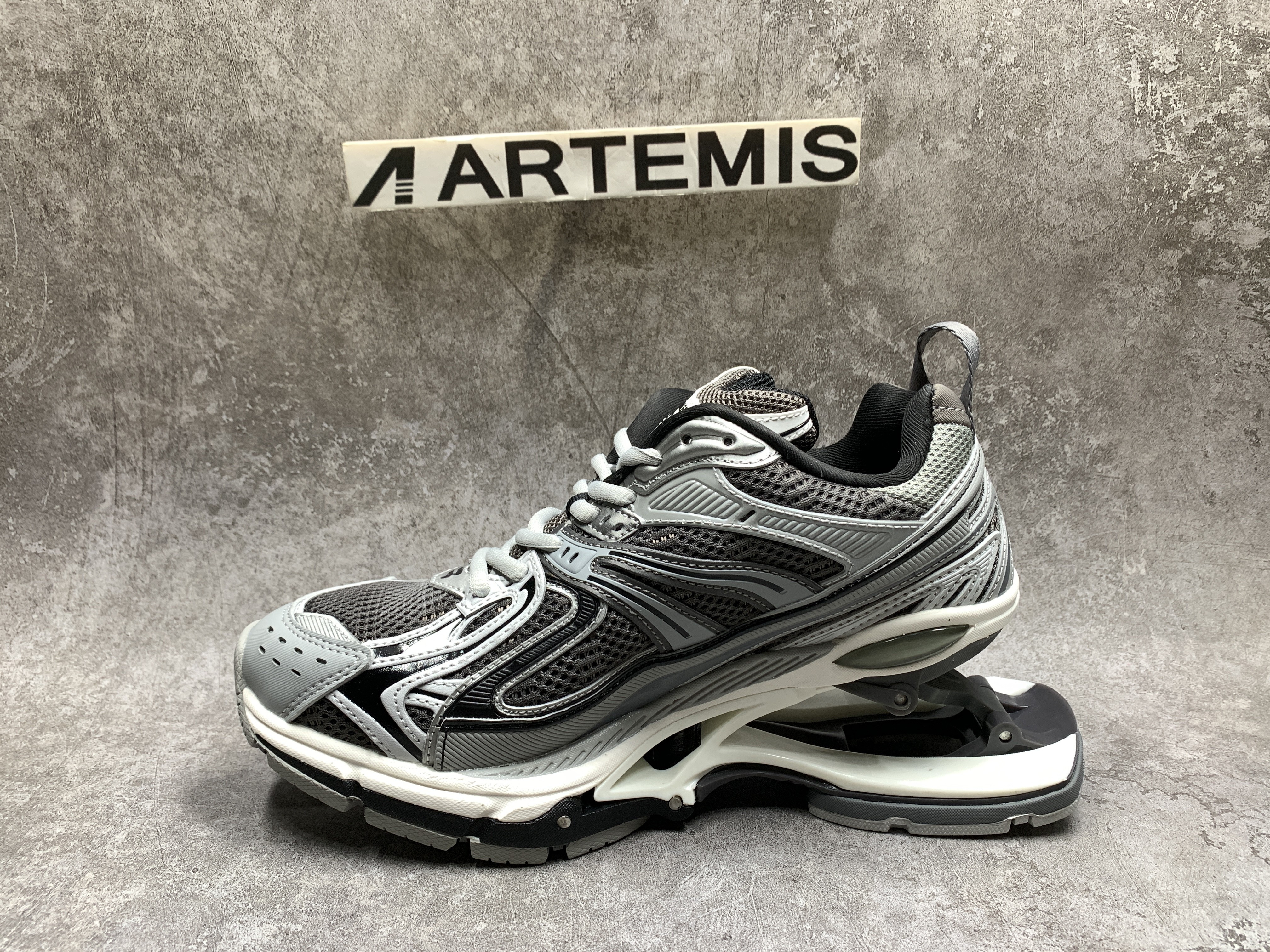 Balenciga X-Pander Grey