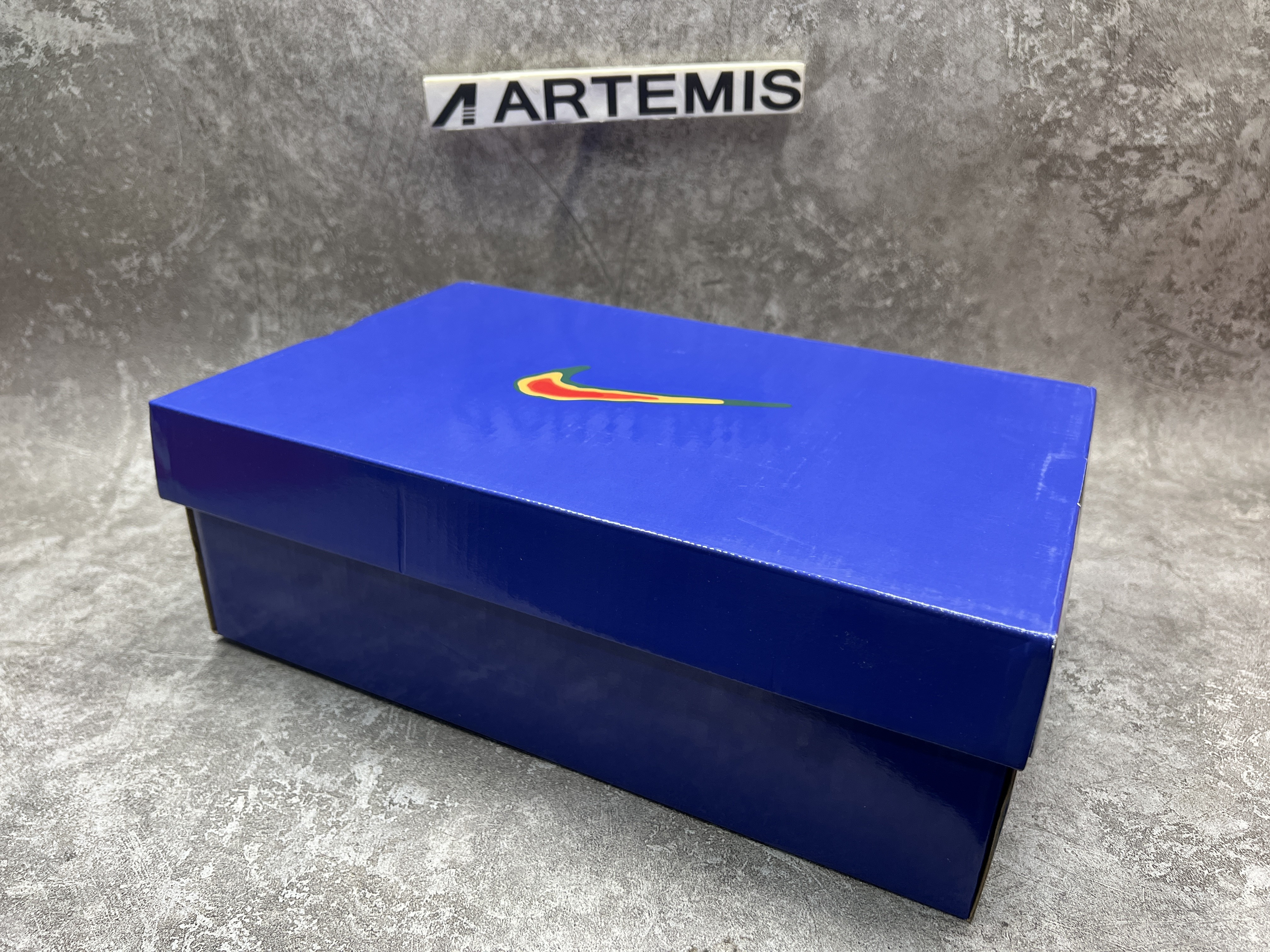 Nike Dunk Low Katsuhiro Tomo