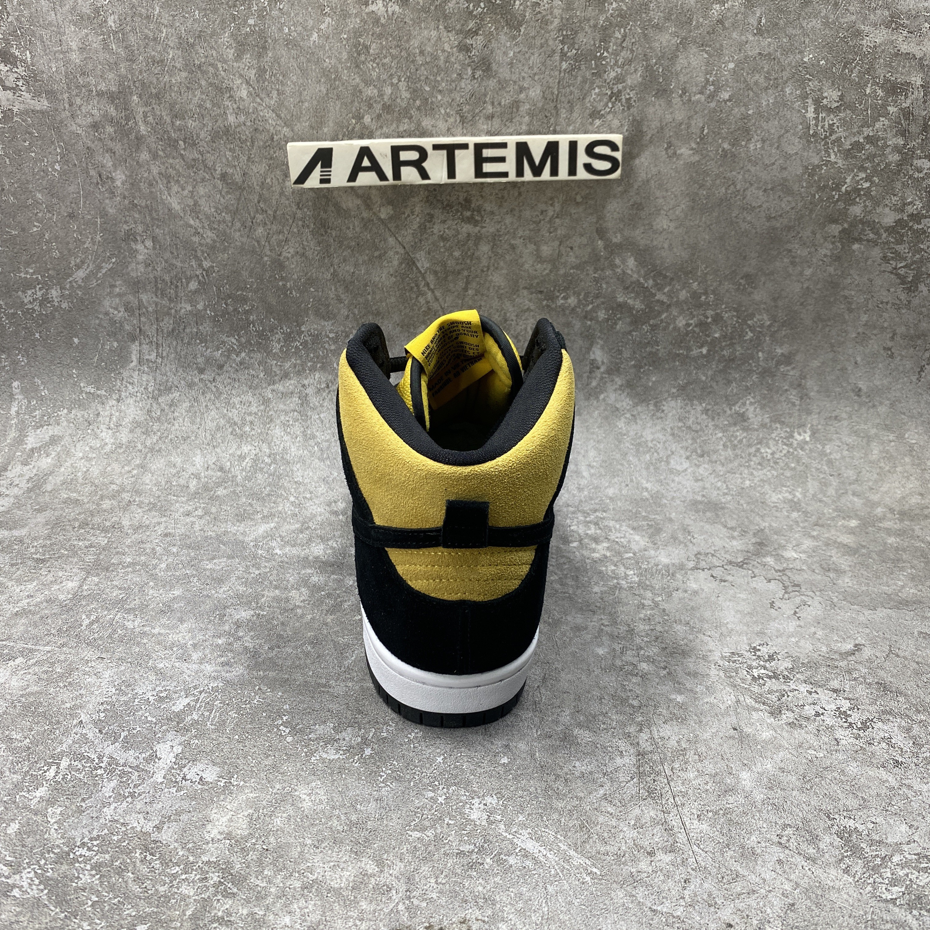 Nike SB Dunk High Pro Reverse Goldenrod