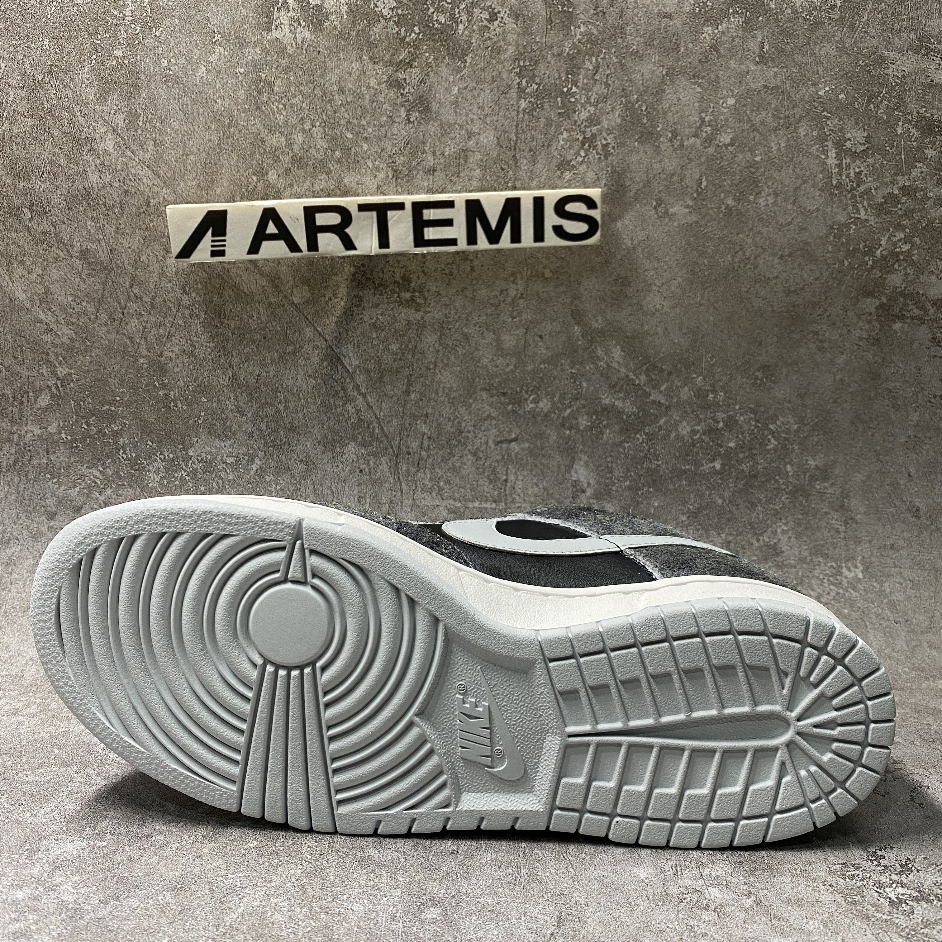 Nike Dunk Low Premium Animal Pack Zebra