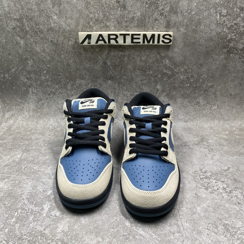 Nike SB Dunk Low Light Cream Thunderstorm