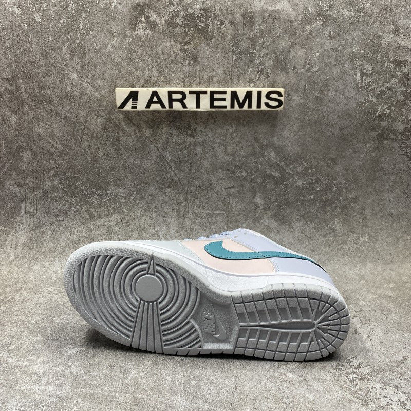 Nike Dunk Low Mineral Teal