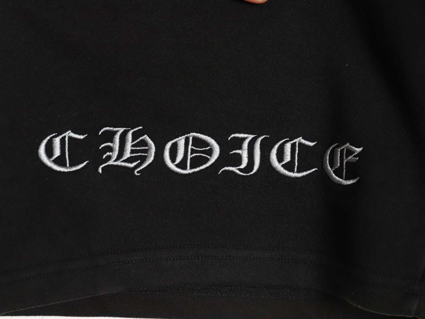 Ch**me He**ts shorts