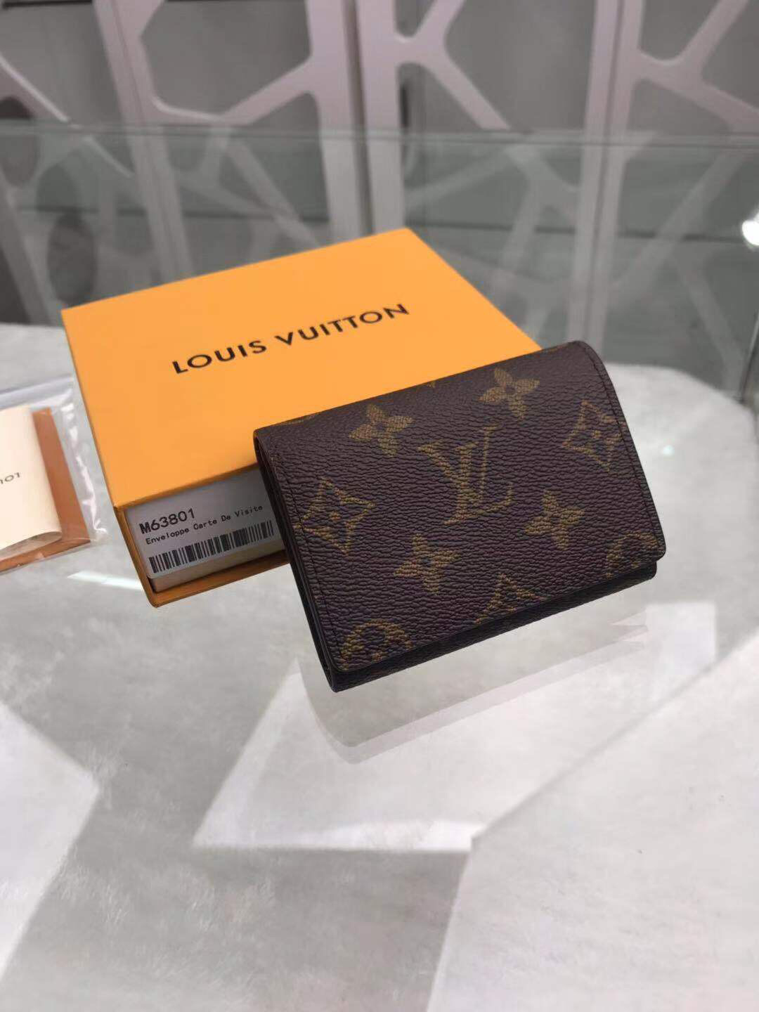 ENVELOPE BUSINESS CARD HOLDER M63801