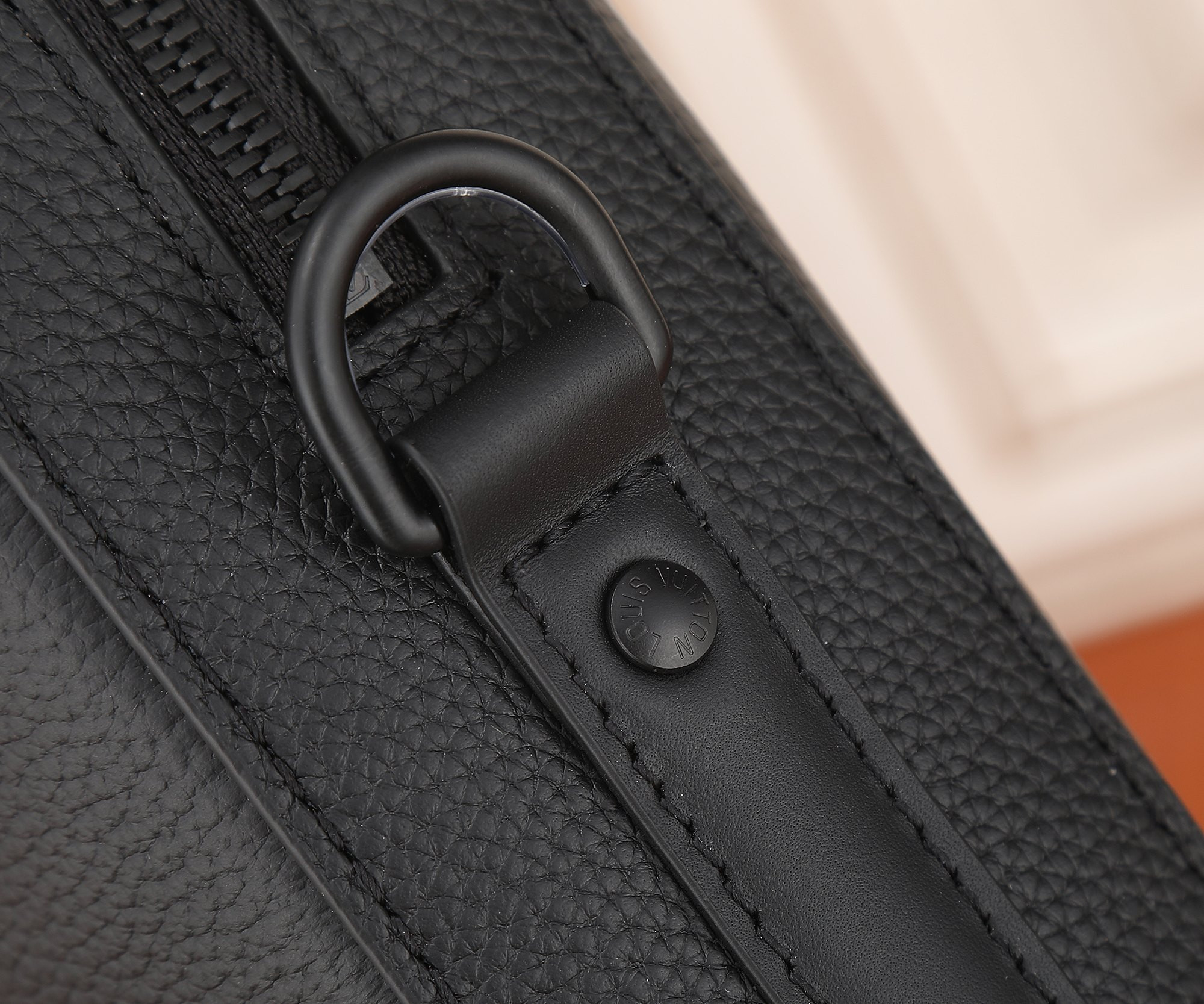 LV M23778 Pilot Briefcase 39 x 29 x 6 cm