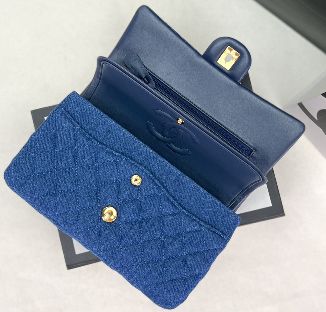 Ch*el classic 11.12 handbag tweed & gold-tone metal 6 × 9.9 × 2.5 in