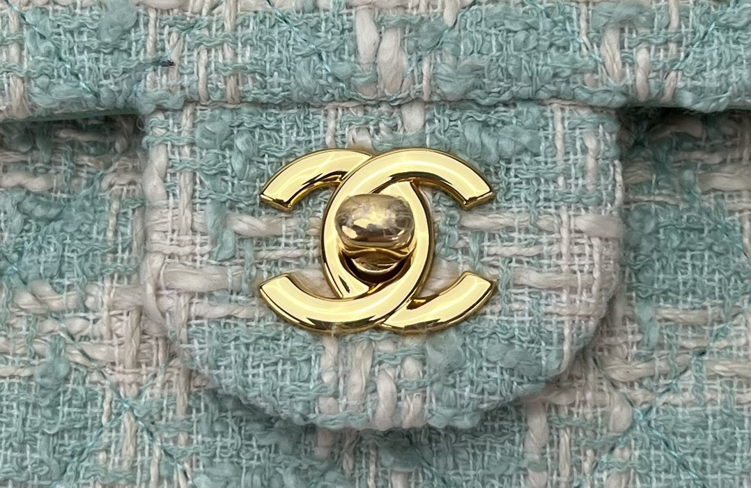 Ch*el classic 11.12 handbag tweed & gold-tone metal 6 × 9.9 × 2.5 in