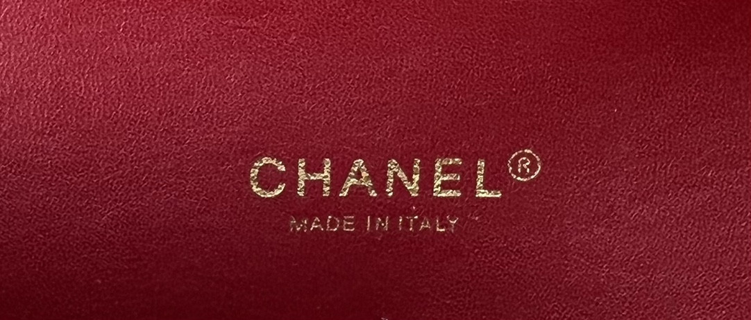 Ch*el classic 11.12 handbag tweed & gold-tone metal 6 × 9.9 × 2.5 in