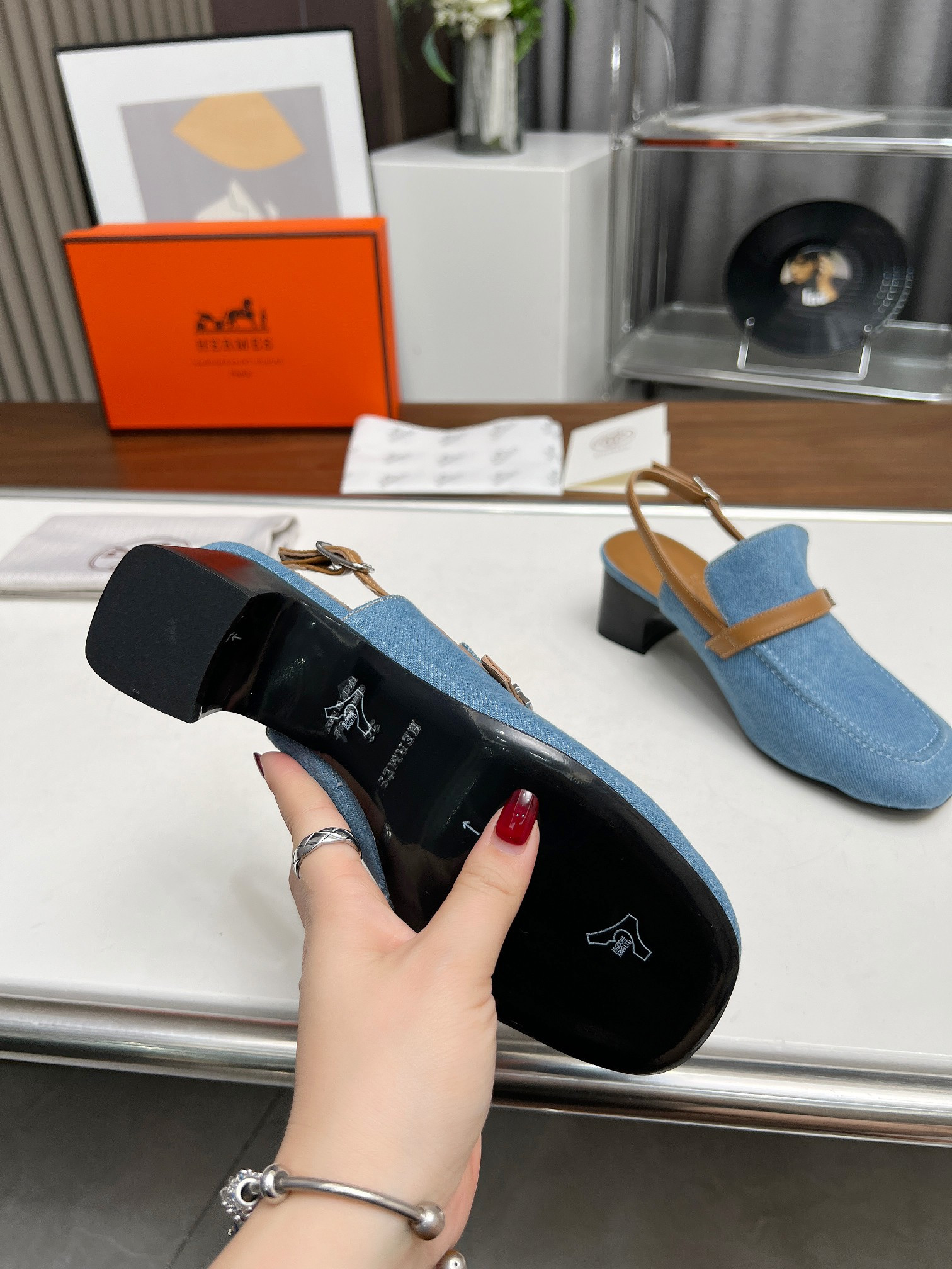 ua H**me5 infinie 50 pump