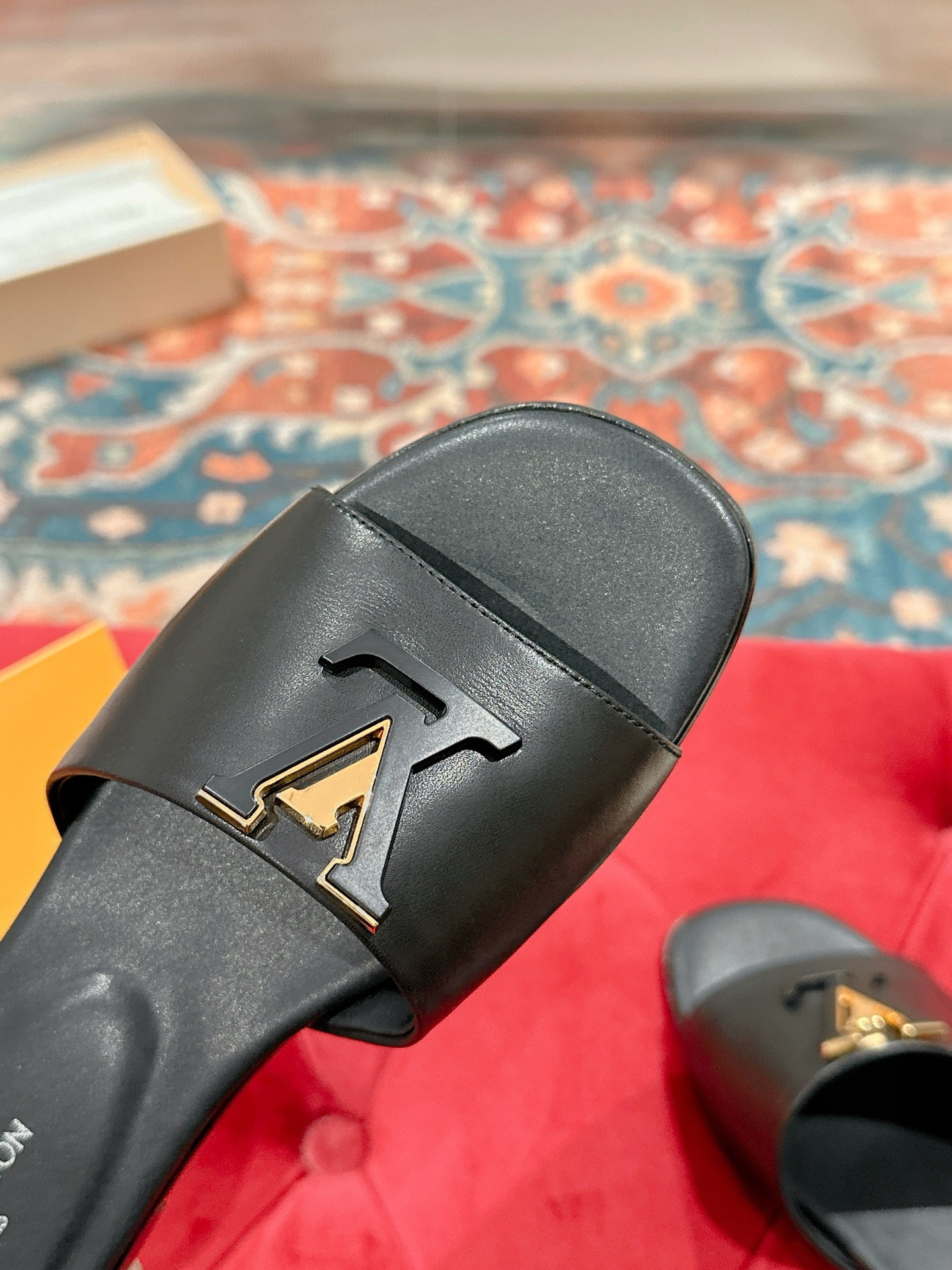 UA LV Capri Flat Mule Black