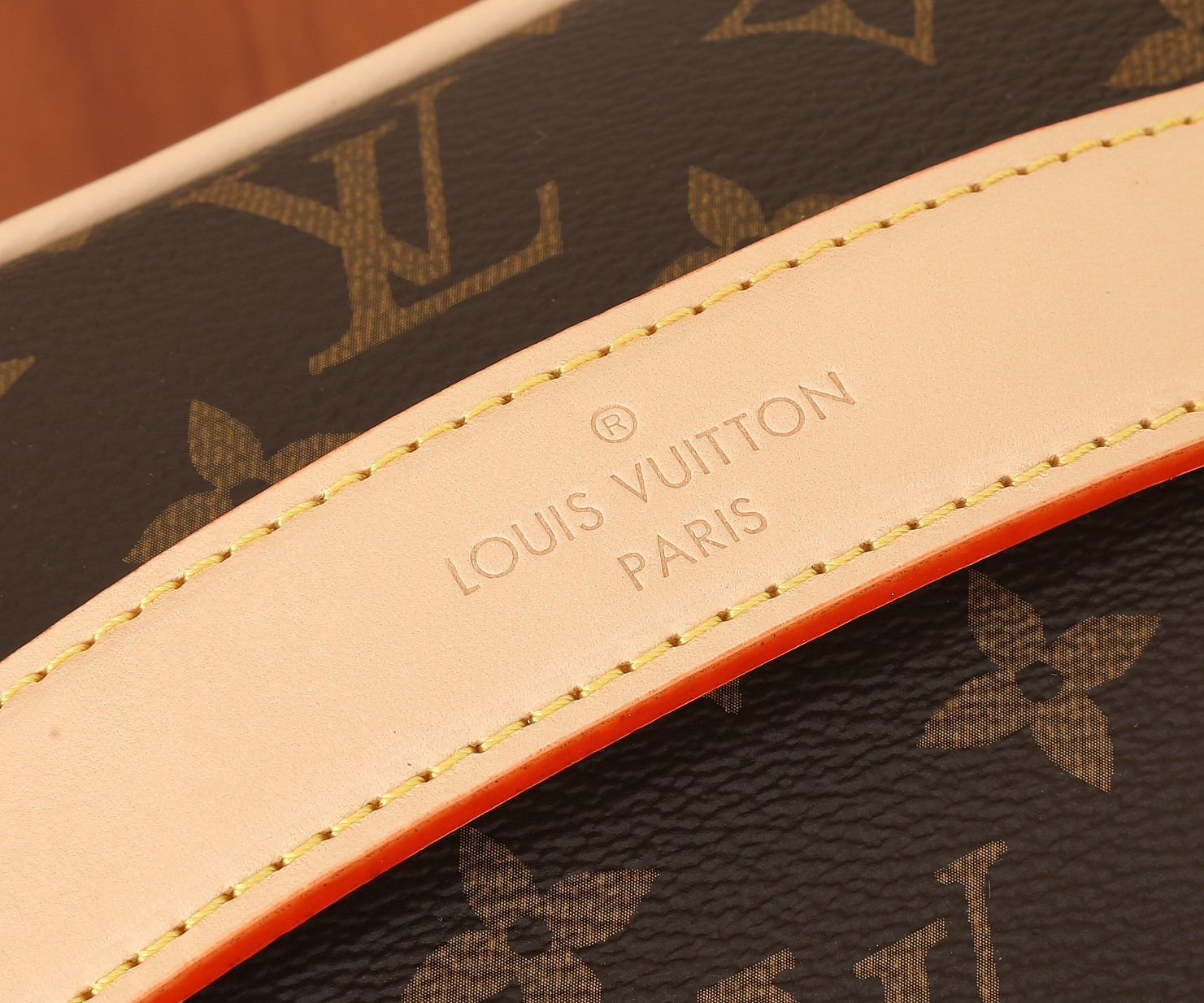 LV Toiletry Bag M11750 9.4 x 5.1 x 5.1 inches