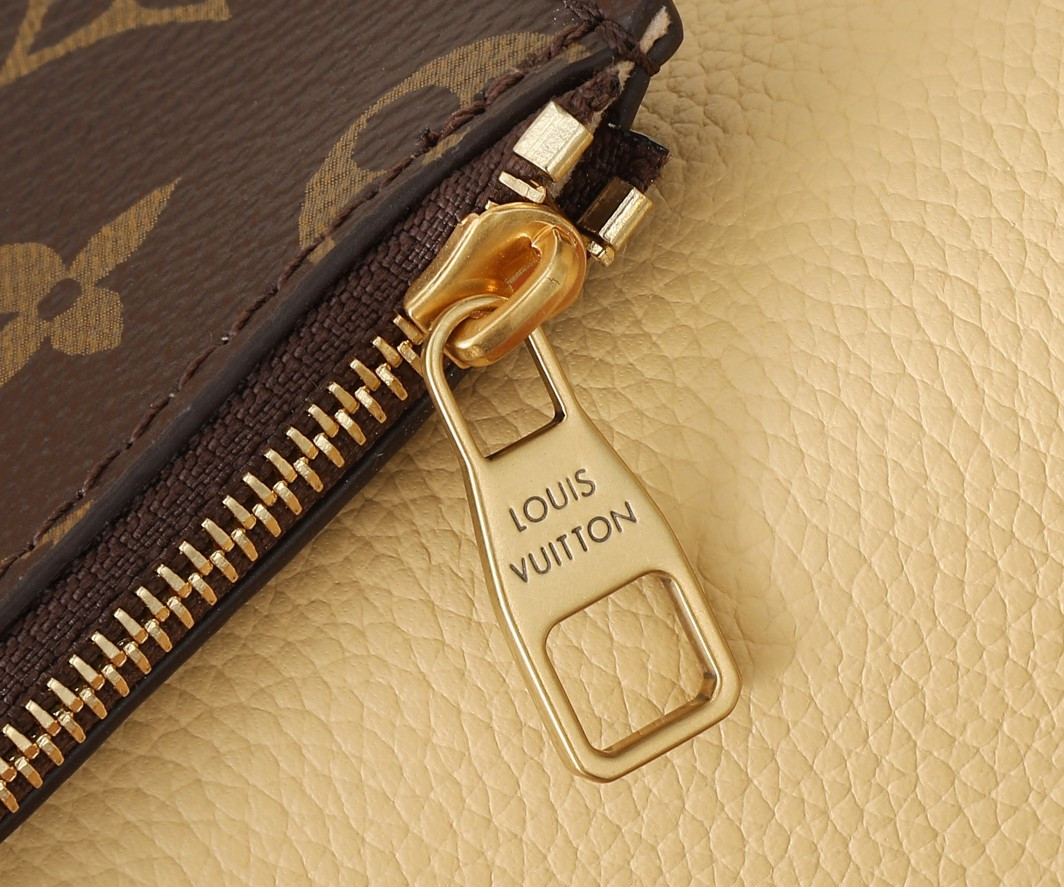 LV Low Key Hobo M25353 24x28x16CM