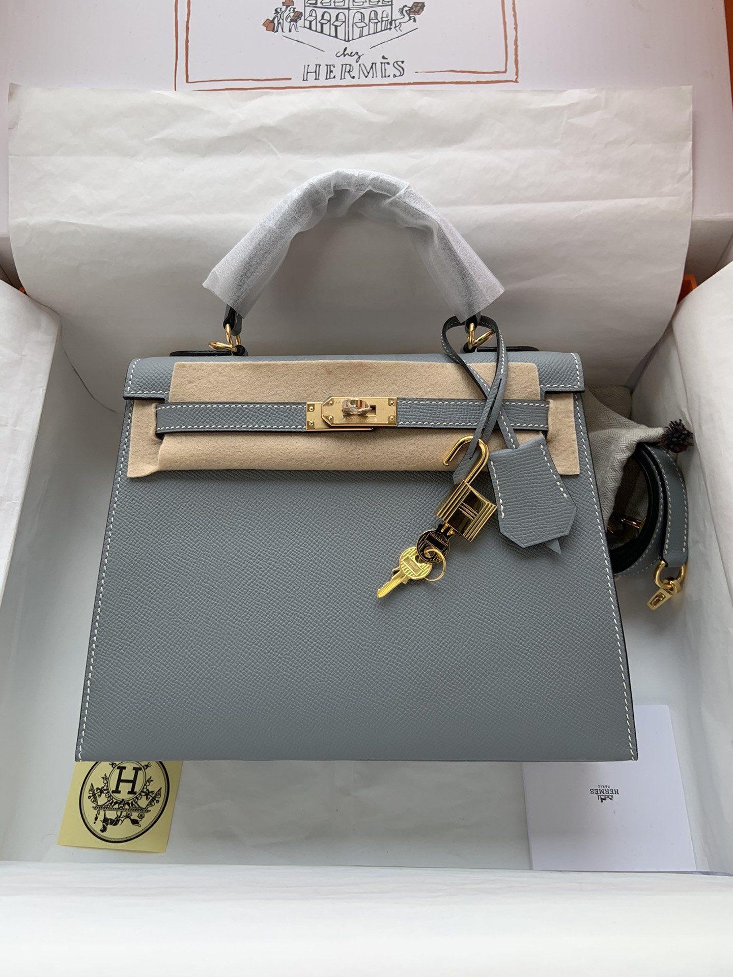 HERMÈS Kelly Gold-tone Hardware 25 28