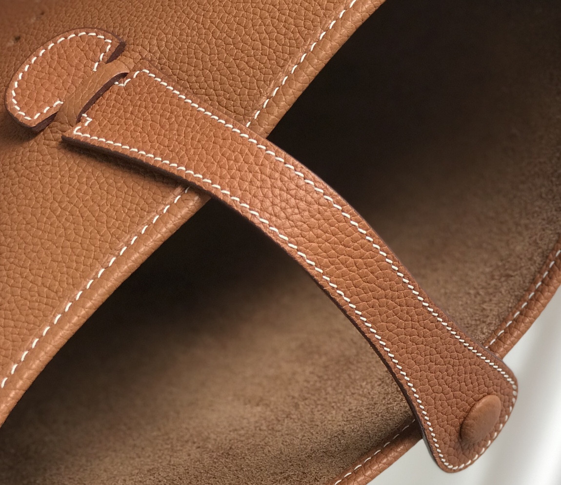 H**me5 evelyne bag 28cm