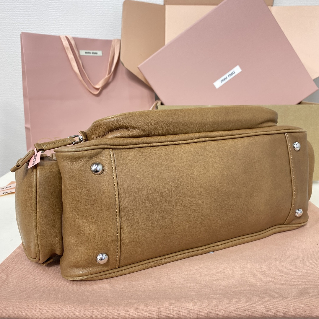 Miu Miu Nappa leather top-handle bag 22x32x14cm