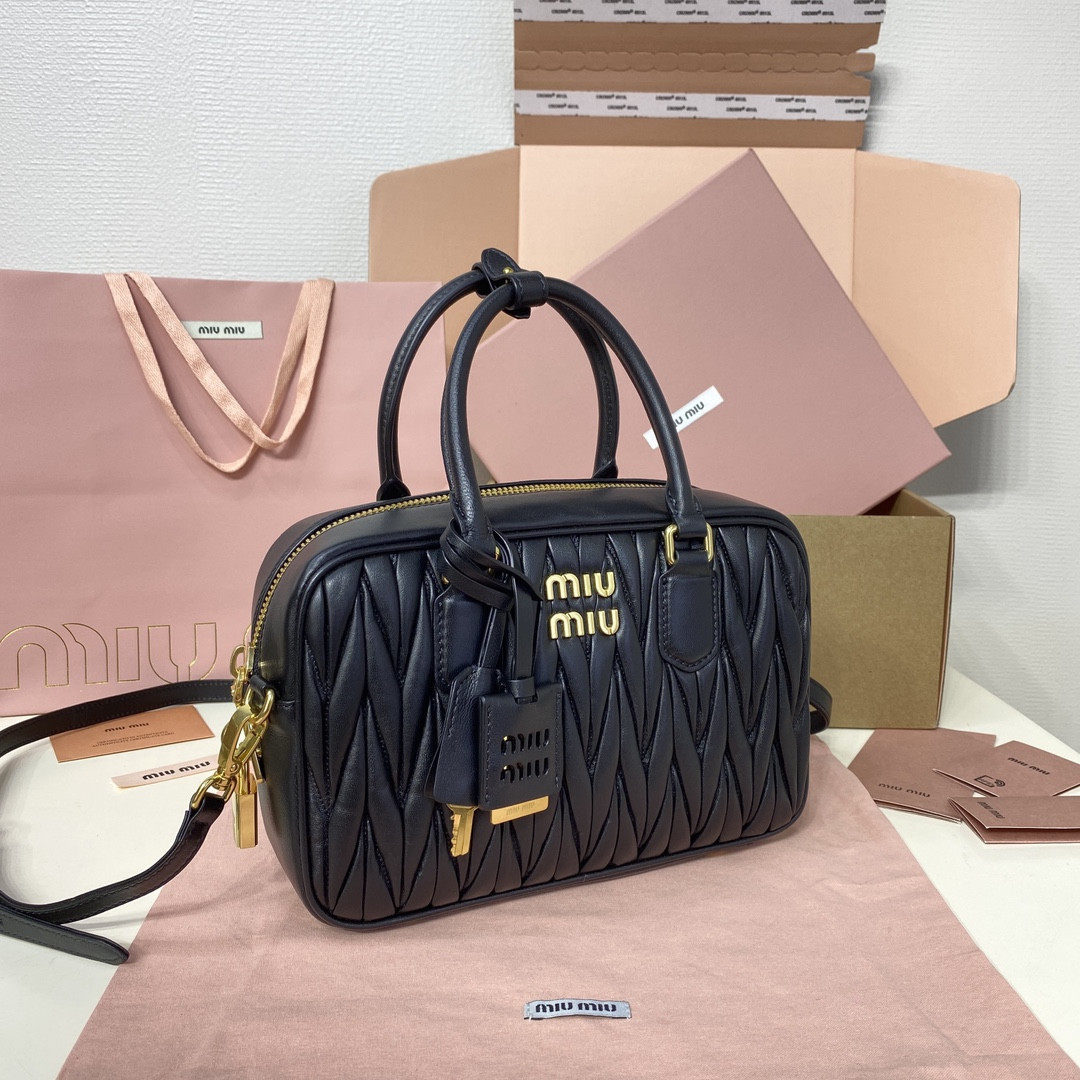 Miu Miu Arcadie matelassé nappa leather bag 24X16X7.5cm