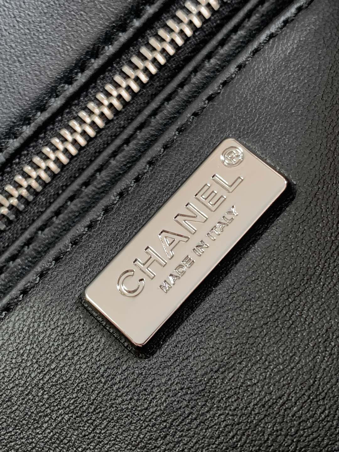 Ch*el flap bag 14x22x7cm