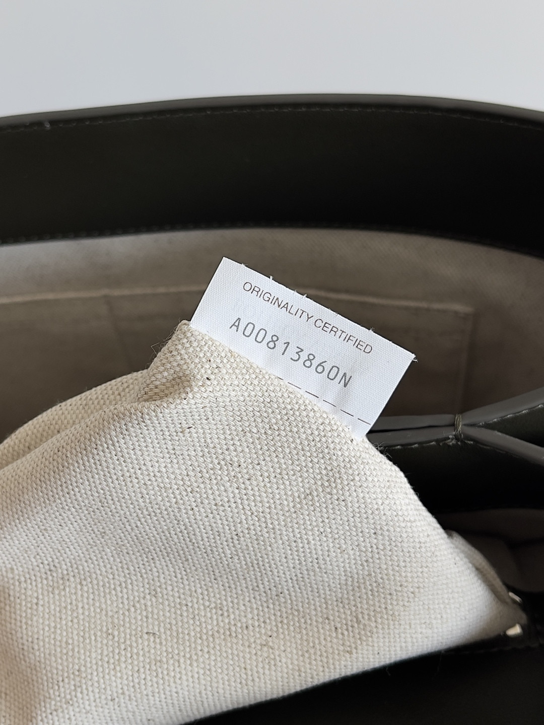 bo*te*ga Ve*ne*ta medium andiamo messenger 37x26x13cm