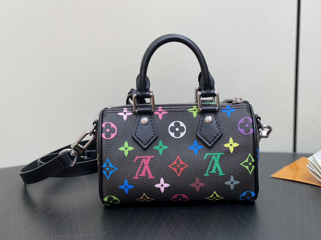 LV NANO SPEEDY M13391 Black 16x11x9cm