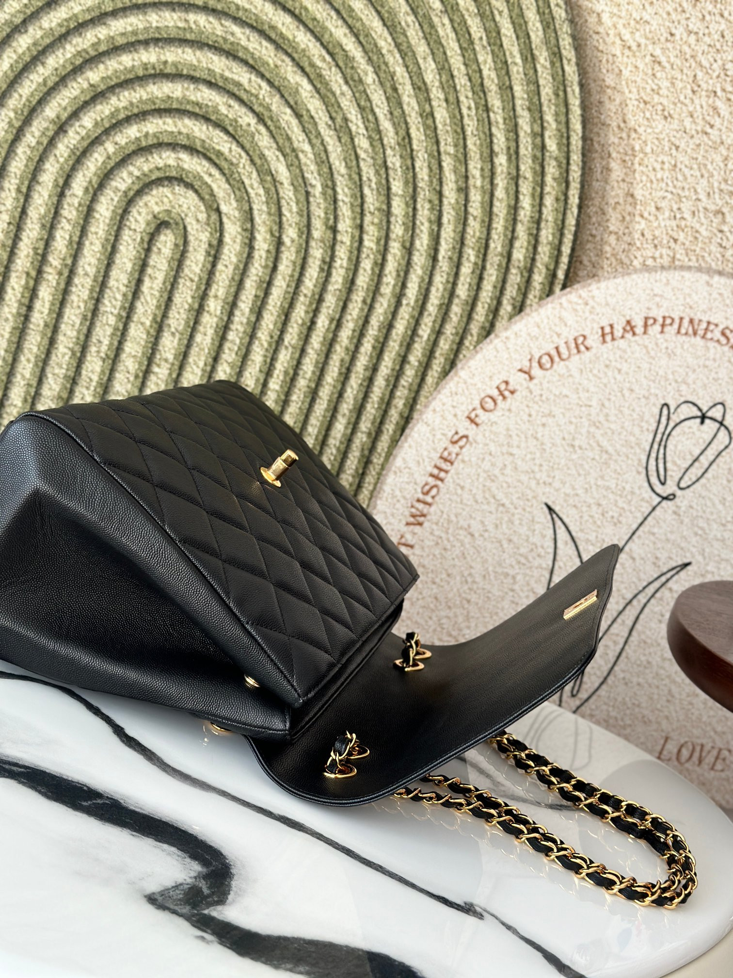 Ch*el shoulder chain bag 33x11x23cm