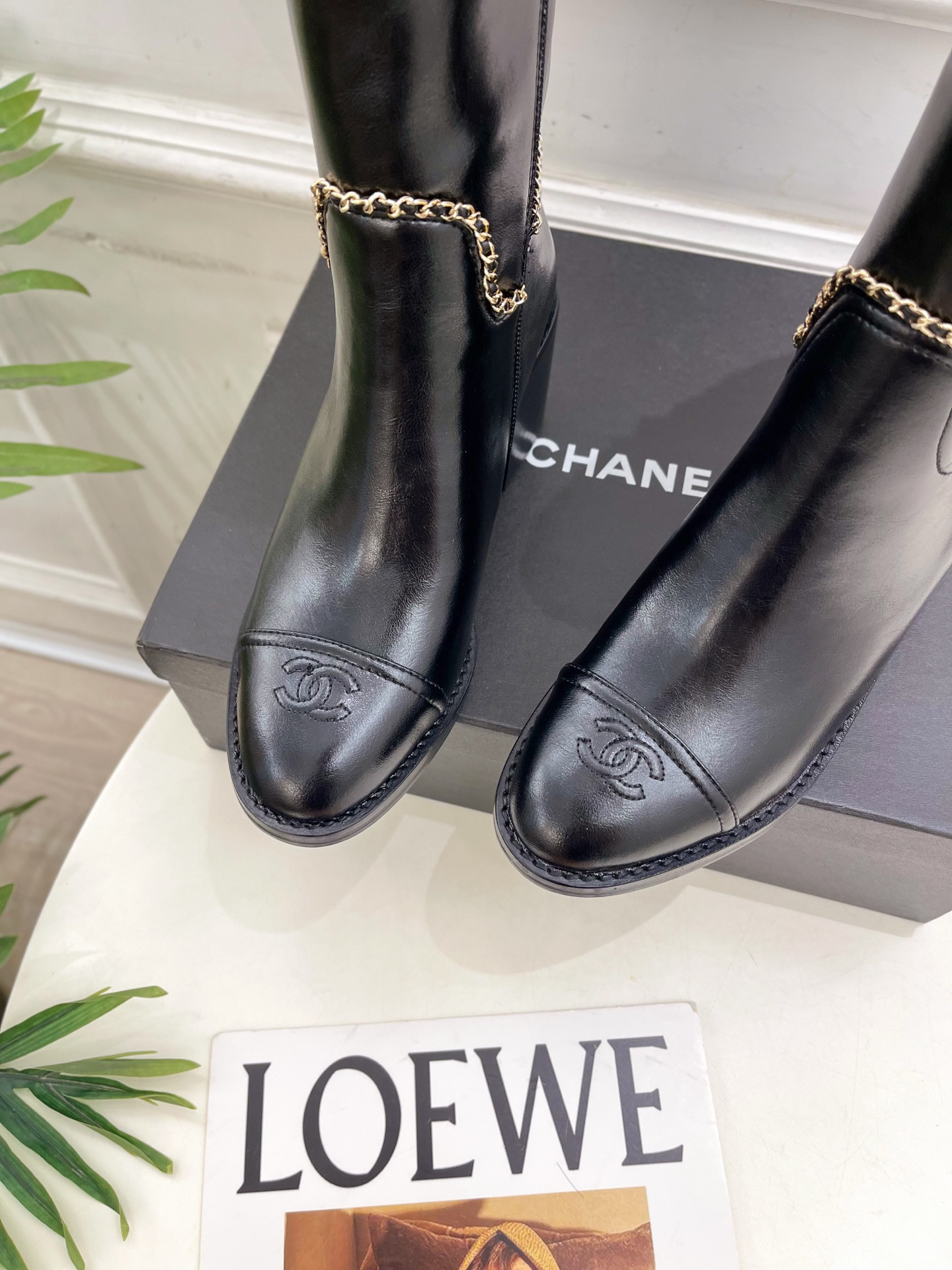 ua Ch*el boots 7cm heel