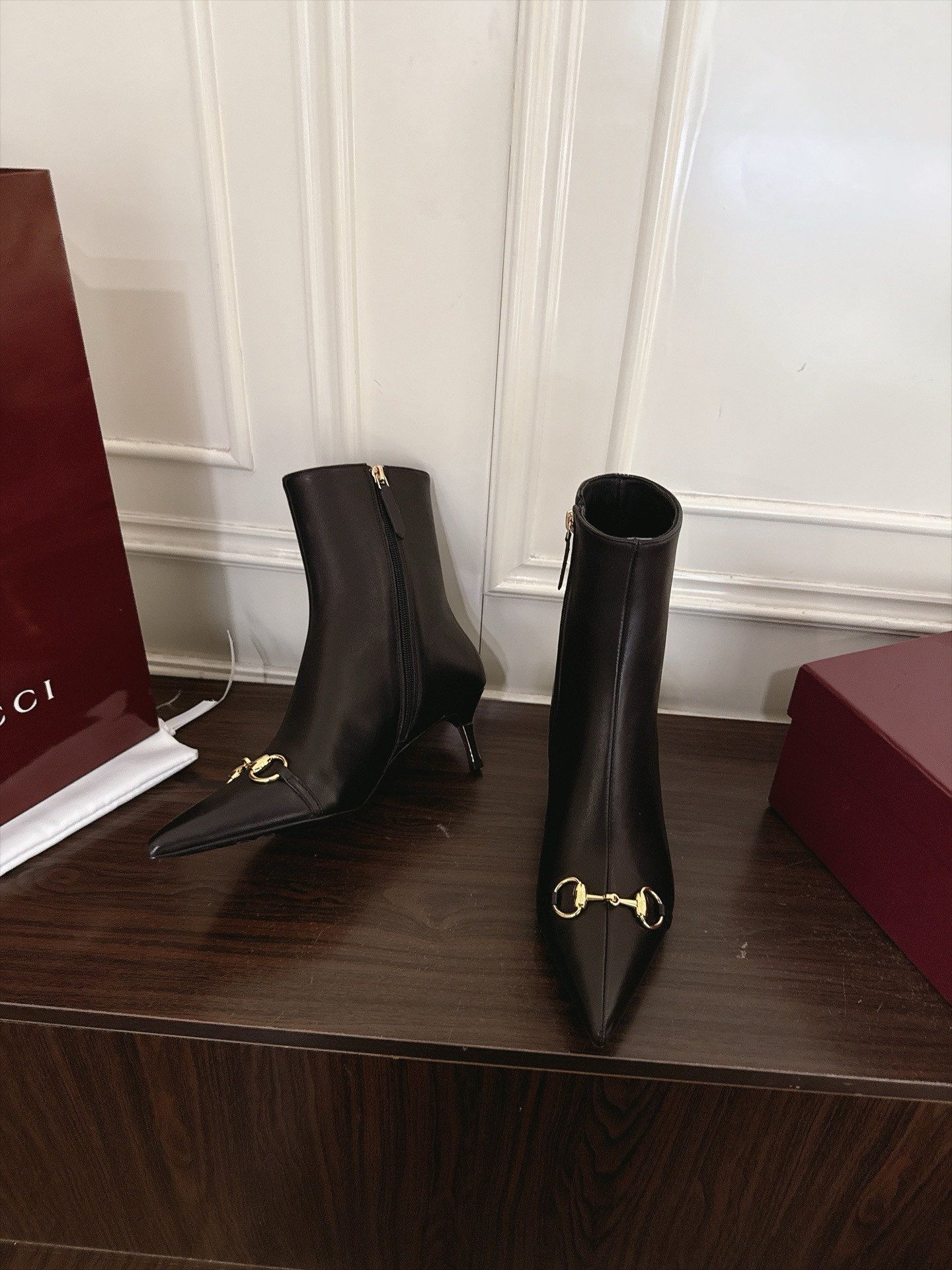 ua G*u*i vittoria bootie 5.5cm heel